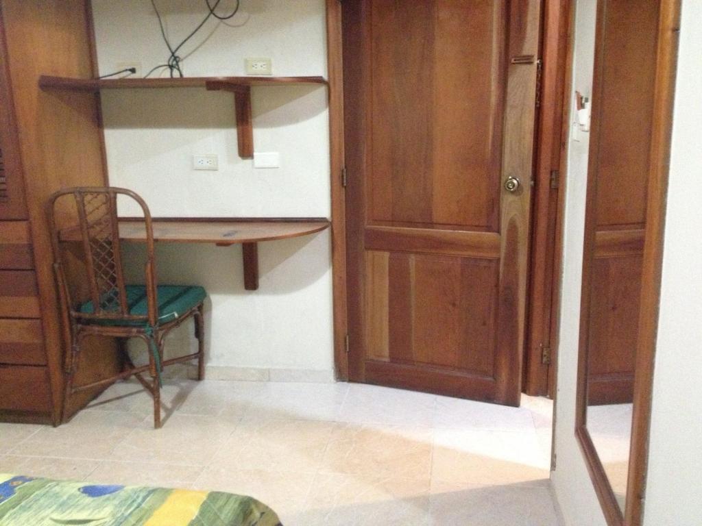 Carey House Hotel Santo Domingo Bilik gambar